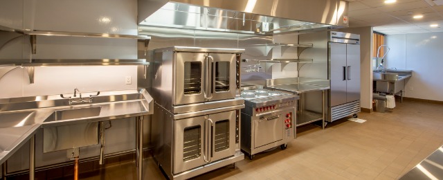 kitchen; oven; 廚房; 電烤箱